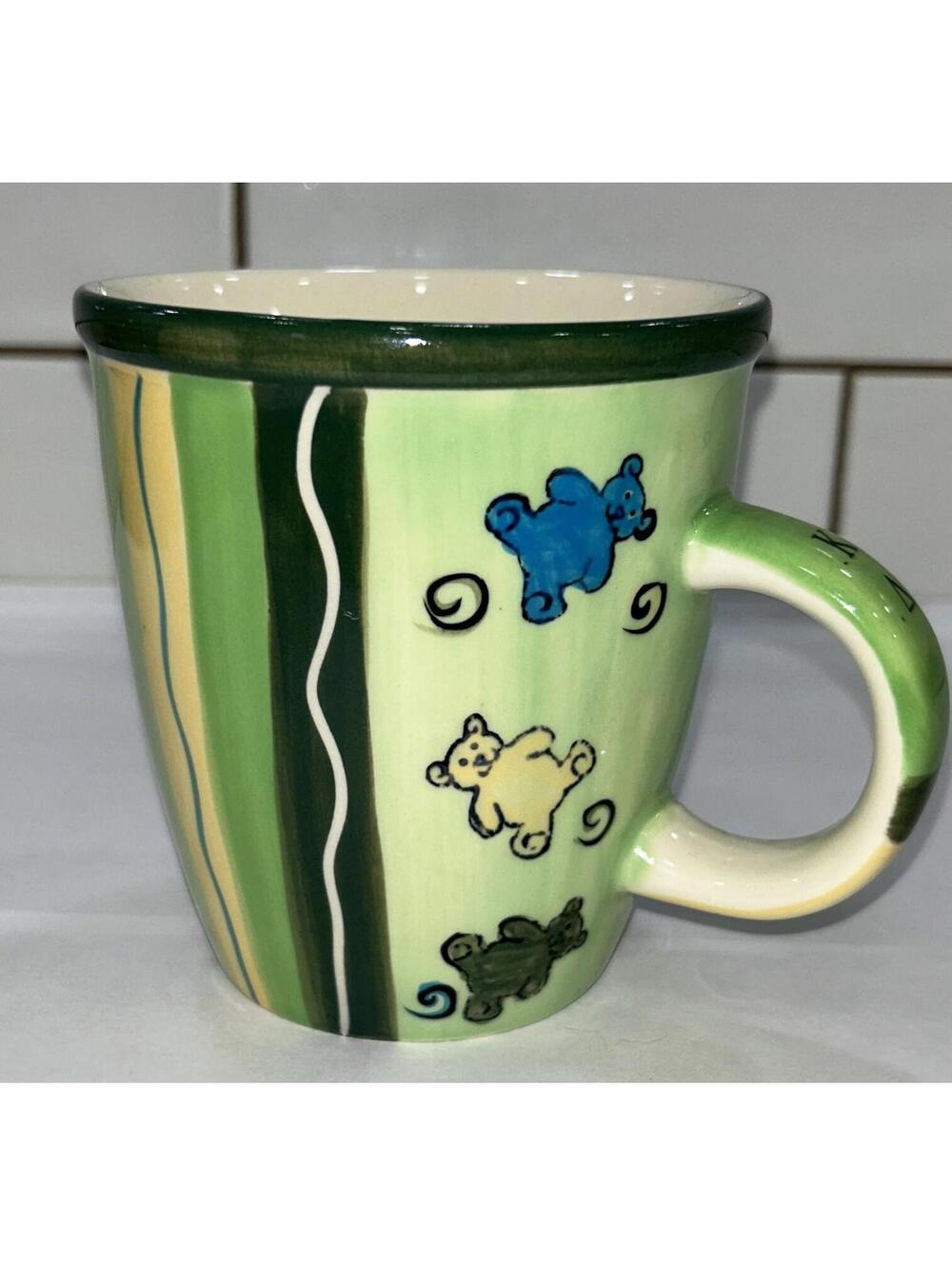Alexandra & Co stripped mug Delta Kappa Greek letters - green with bears